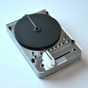 SC500 Digital Scratch Instrument Mirror Silver